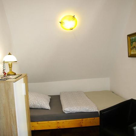 Chata Maniowy Wyspa Ciszy - Agroturystyka, Nieopodal Czorsztyna, Maniowy I Kluszkowce Nad Zalewem Czorsztynskim エクステリア 写真
